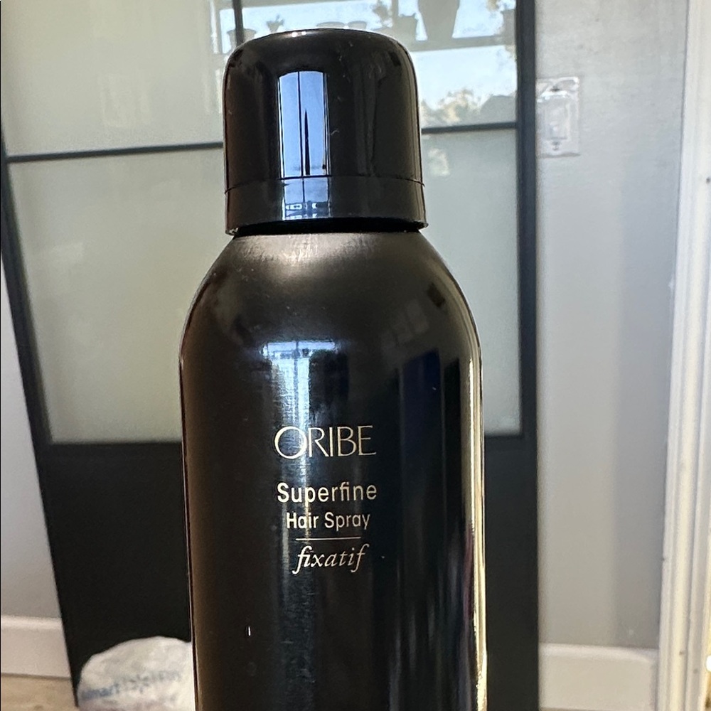 Oribe Supreme Black Hair Spray - Picture 2 of 3